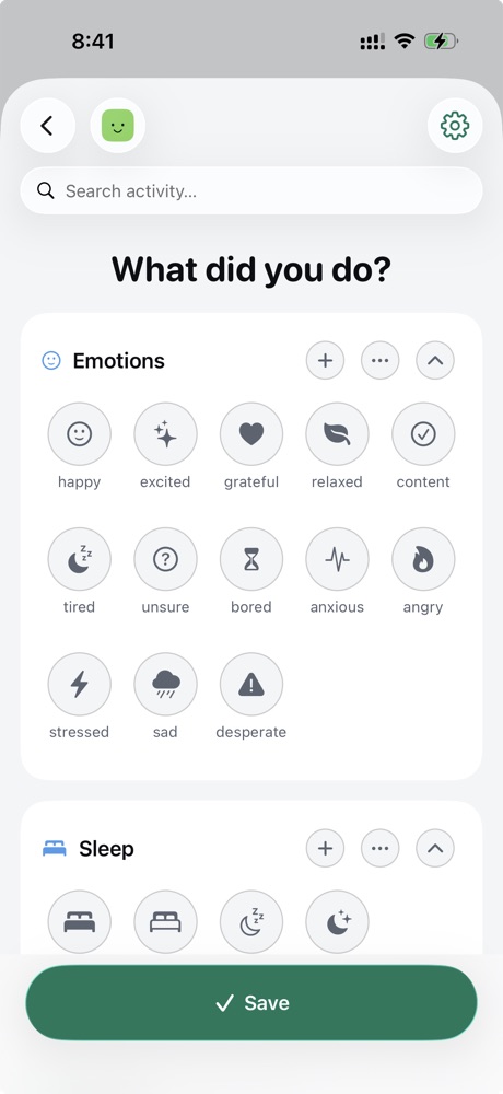 A LifeMood entry with a written note, a voice memo and an attached photo.